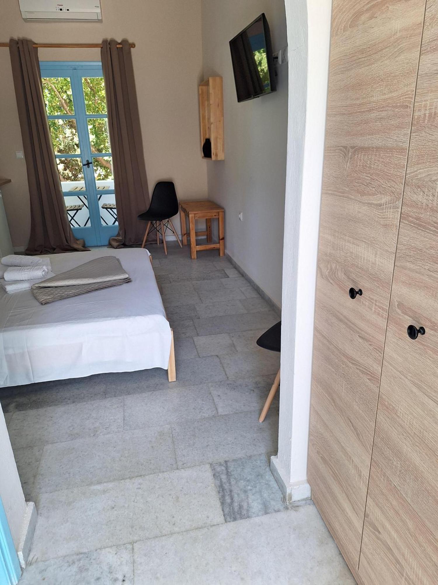 Aparthotel Giannakis Filoxenia Filótion Exterior foto